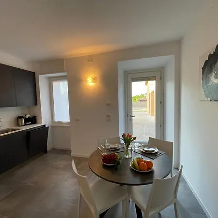Cavecchie Desenzano Apartman
