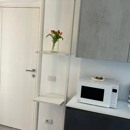 Διαμέρισμα Cavecchie Desenzano Ντεζεντσάνο ντελ Γκάρντα